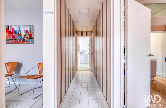 Vente Murs commerciaux 60 m&sup2; — photo 3