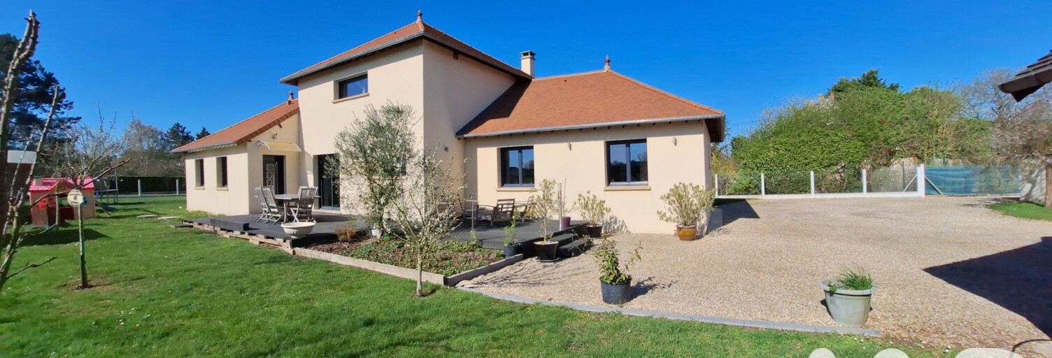 Maison 7 Pièces 161 m² à vendre à Boisset-les-Prévanches (27120)