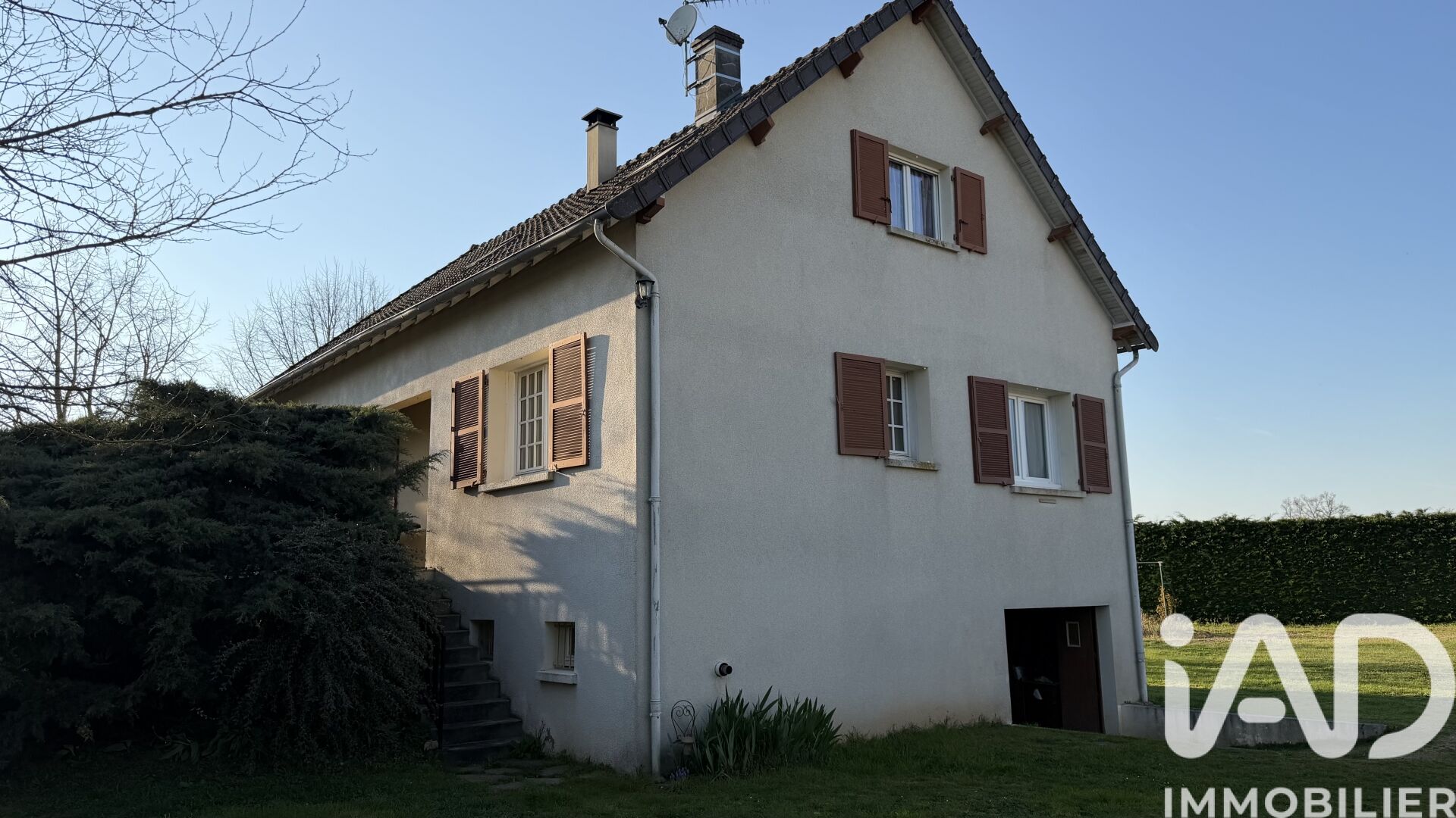 St-Martin-Des-Lais - 170m² - 6p. - 4ch.