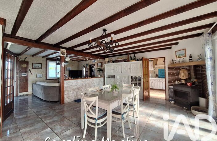 Vente Maison/villa 8 pièces — photo 2