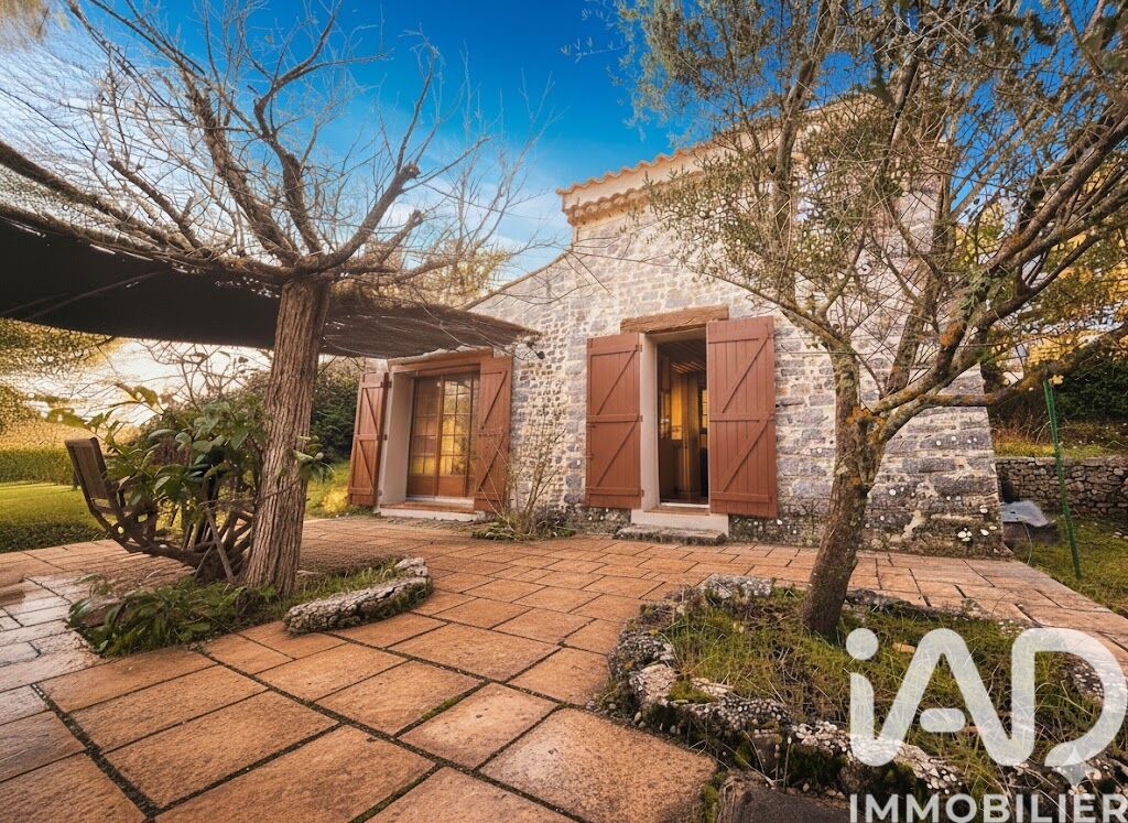 Carces - 35m² - 2p. - 1ch.