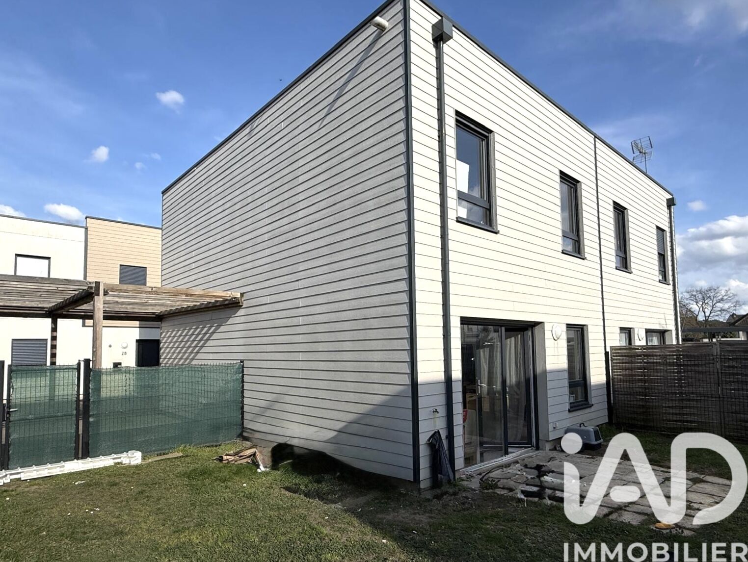 Lacroix-St-Ouen - 82m² - 4p. - 2ch.