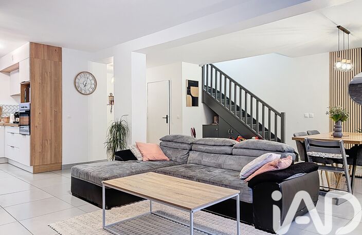 Vente Maison/villa 5 pièces — photo 2