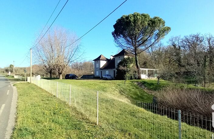 Vente Maison traditionnelle 8 pièces — photo 2