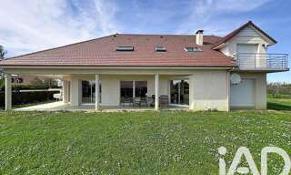 Maison 8 Pièces 252 m² à vendre à Maucor (64160)