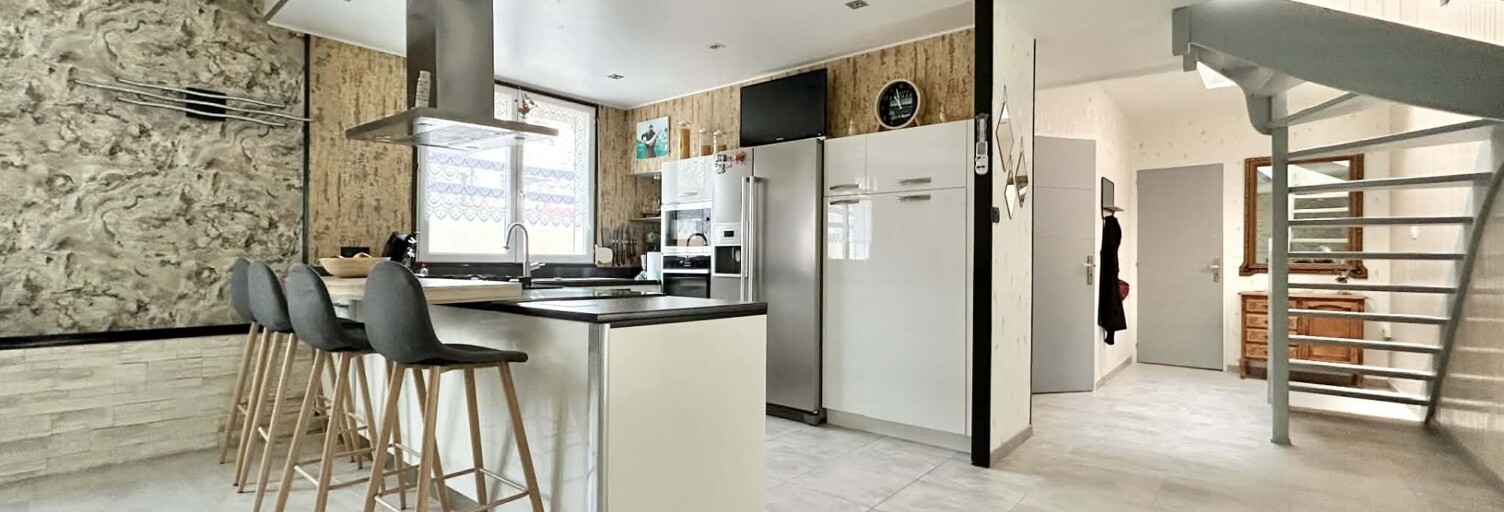 Maison 8 Pièces 144 m² à vendre à Éperlecques (62910)