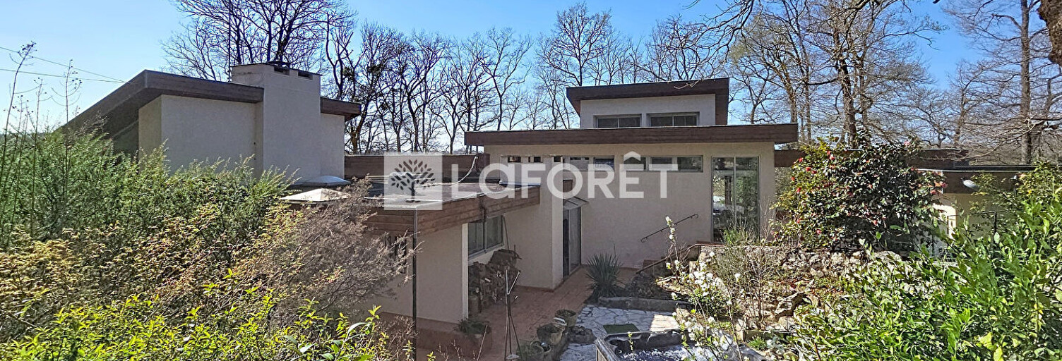 Maison 9 Pièces 225 m² à vendre à Orthez (64300)