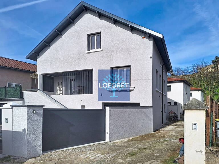 Maison Chasse Sur Rhone 7 pièce(s) 240 m2 — photo 1