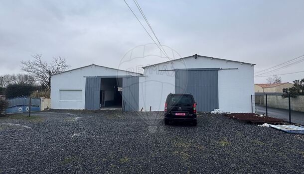 Local commercial 4 pièces  à vendre Pont-l'Abbé-d'Arnoult 17250