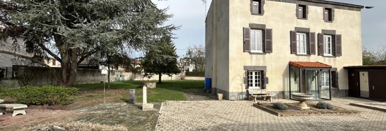 Maison 4 Pièces 105 m² à vendre à Saint-Beauzire (63360)
