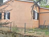 Villa T4 de 93 m2 avec annexes et piscine sur 2229 m2 de terrain — photo 3
