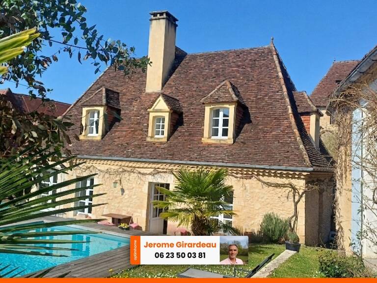 Maison à vendre 6 pièces LE BUGUE (24) — photo 1