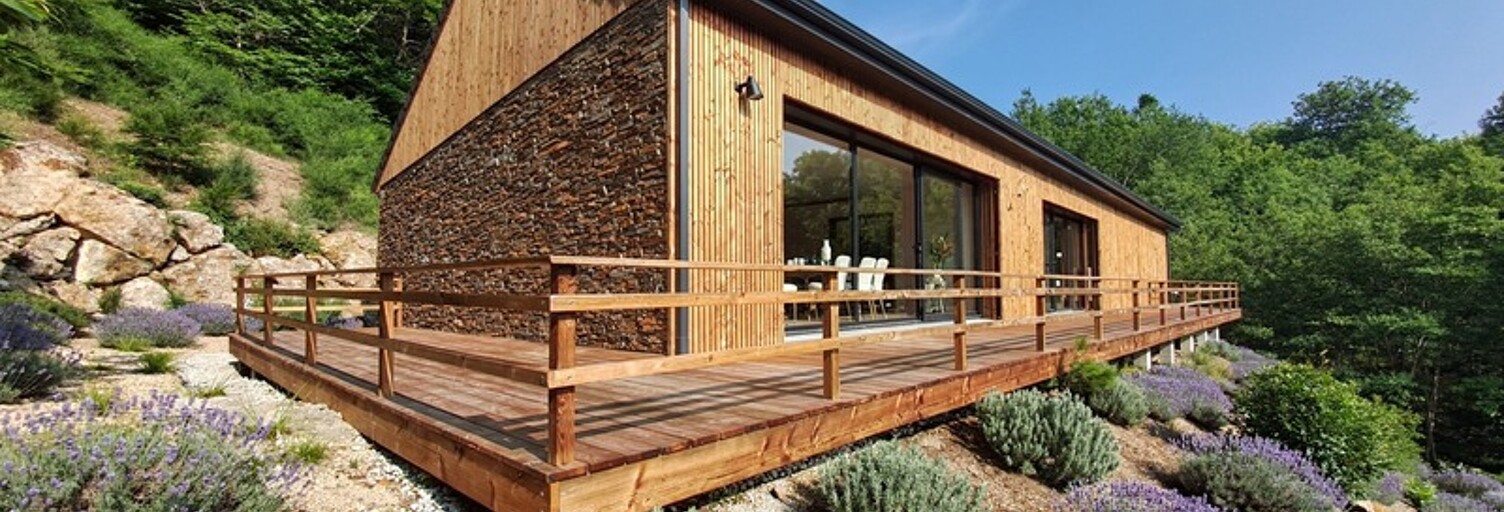 Maison 1 Pièce 122 m² à vendre à Pourcharesses (48800)