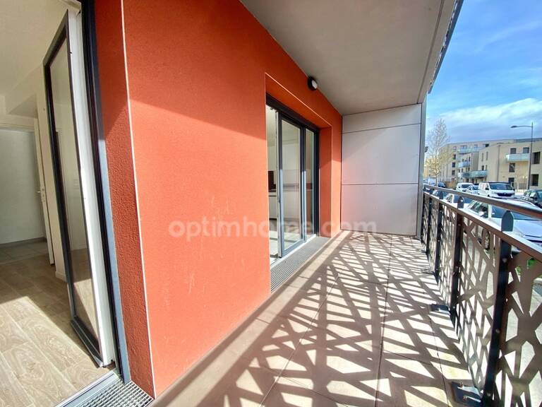 Appartement T3 ultra lumineux avec balcon - Garage fermé - Place de stationnement privative — photo 1