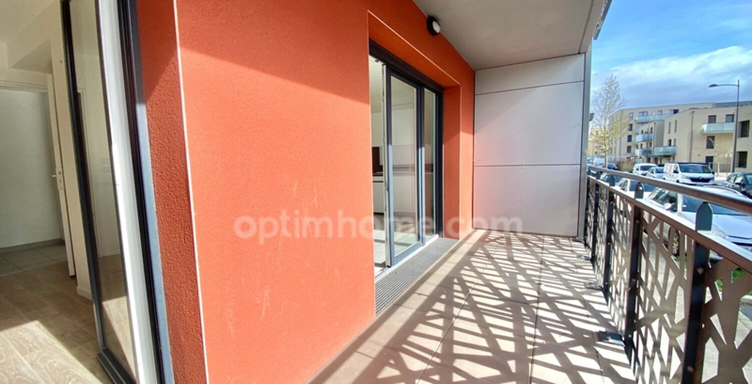 Appartement T3 ultra lumineux avec balcon - Garage fermé - Place de stationnement privative — photo 1