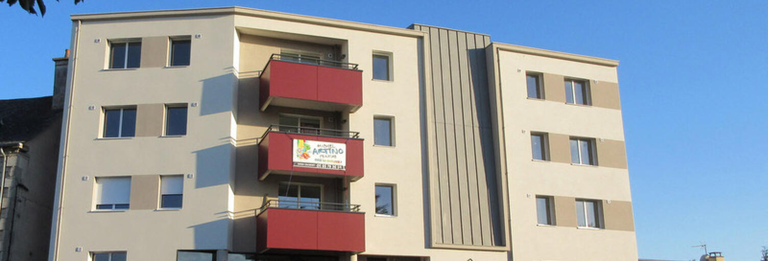 Immeuble   m² à vendre à Luc-la-Primaube (12450)