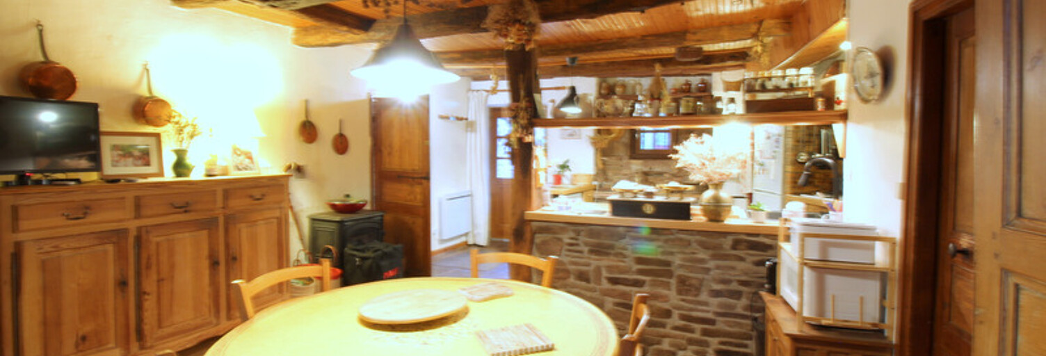 Maison 6 Pièces 156 m² à vendre à Vabres-l'Abbaye (12400)