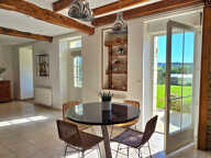 Maison en Pierre avec Grange Atelier Piscine et Jardin - Calme et vue imprenable — photo 2