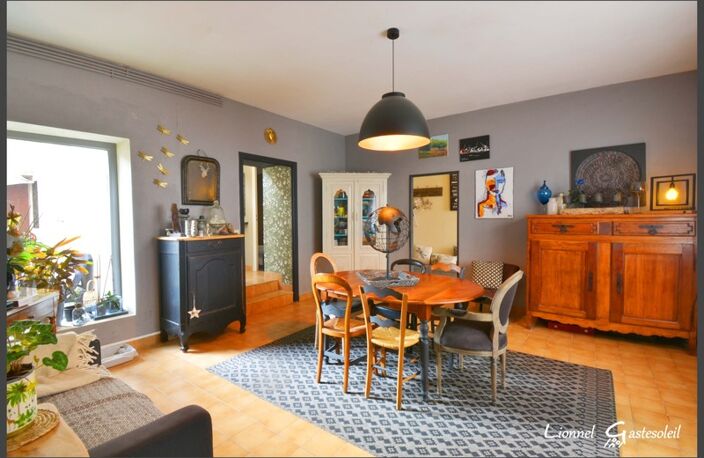 Maison à vendre SAINTE FOY LA GRANDE (33) Deux appartements ou une maison familiale — photo 2
