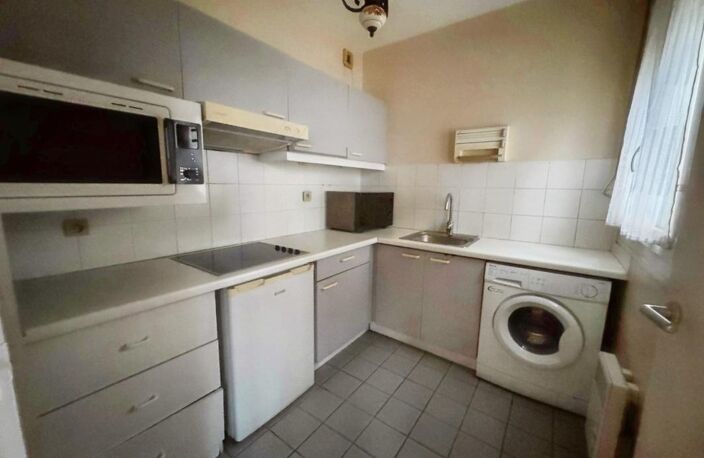 TOURS CENTRE – STUDIO 30 M² VENDU LOUÉ – RÉSIDENCE SERVICES SENIORS L’ORANGERIE — photo 5