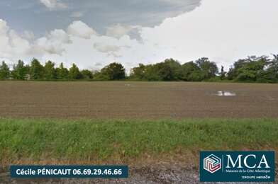 Terrain  79900 €