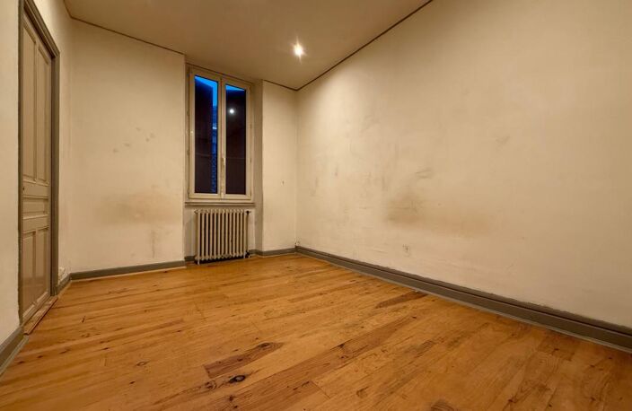 Appartement AUBENAS — photo 4