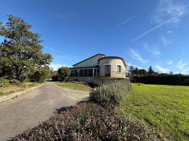 Maison À Vendre — photo du bien