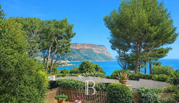 Villa / Maison 8 pièces  à vendre Cassis 13260