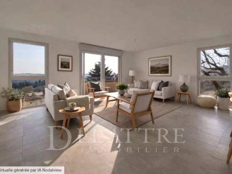 OPIO – Dernier étage – 3 pièces  avec terrasse et vue dégagée — photo 1