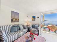 Superbe 2 pièces avec balcon et vue mer – Menton Vieille Ville — photo 3