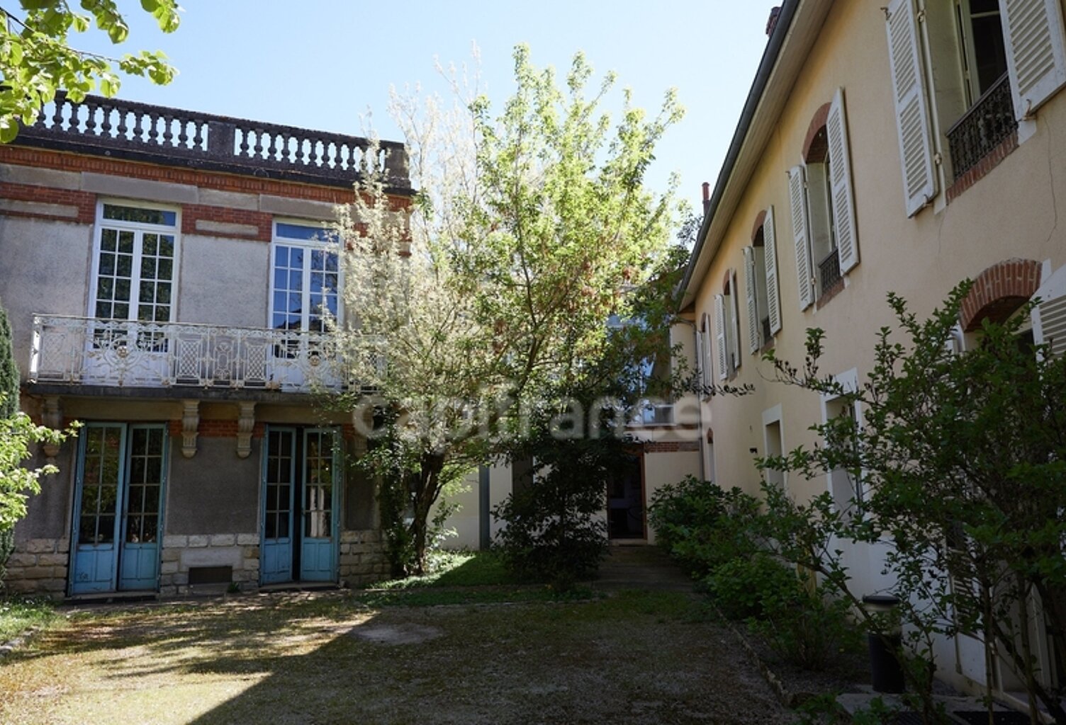 Maison de caractère au cœur de Chalon-sur-Saône (71) — photo 1
