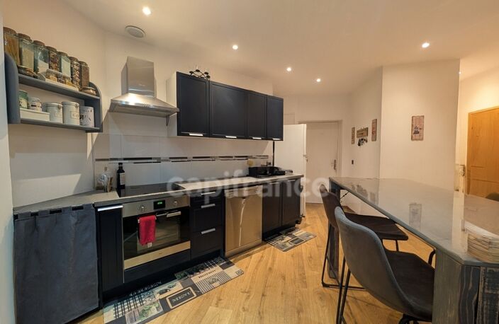 Appartement à vendre 3 pièces, cave et jardin 200m2 — photo 2