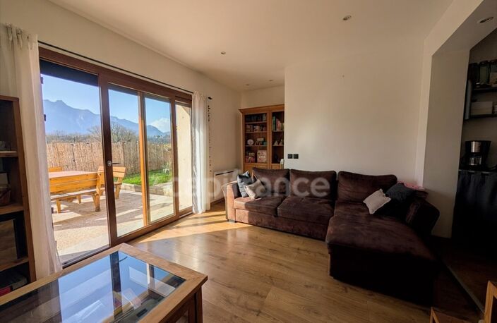 Appartement à vendre 3 pièces, cave et jardin 200m2 — photo 5