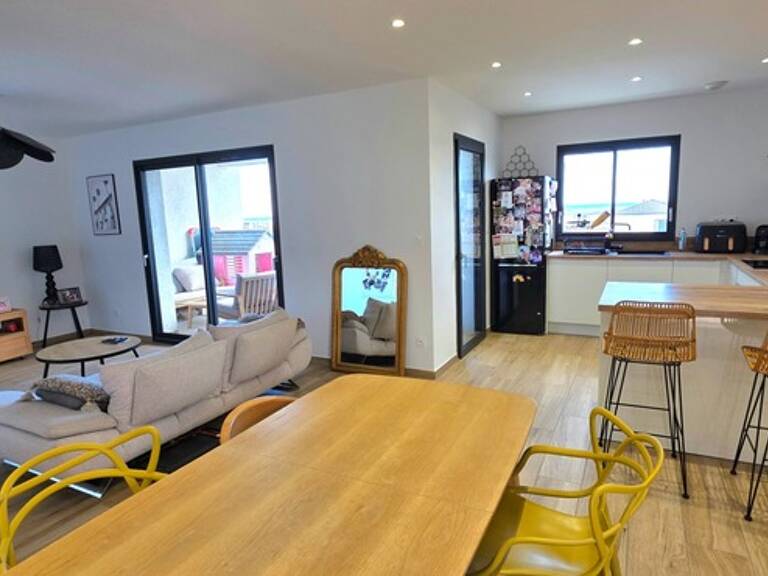 T3 D’EXCEPTION – DERNIER ÉTAGE – DOUBLE TERRASSE & APERÇU MER – BORGO — photo 1