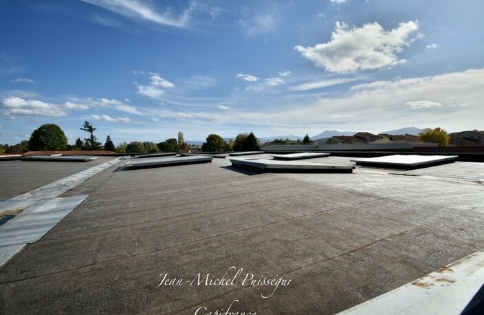 A louer à SAINT GAUDENS (31), Local Commercial et Industiel de 2400m2 Terrain de 3880m2 — photo 3