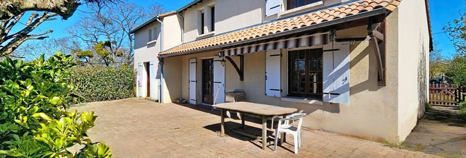 Maison 7 Pièces 152 m² à vendre à Argenton-les-Vallées (79150)