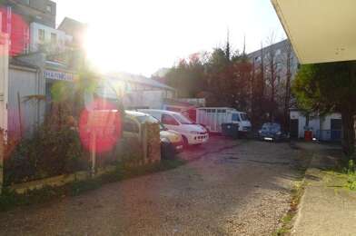 Local industriel 3 pièces 1390000 €