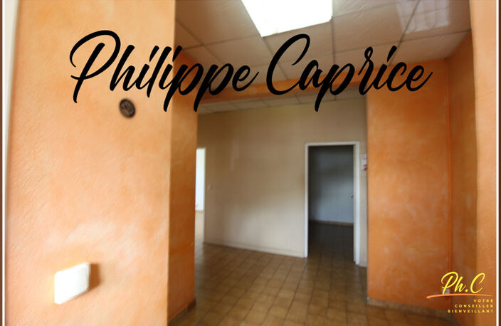 Local professionnel de 65m² à louer - DUCOS — photo 2