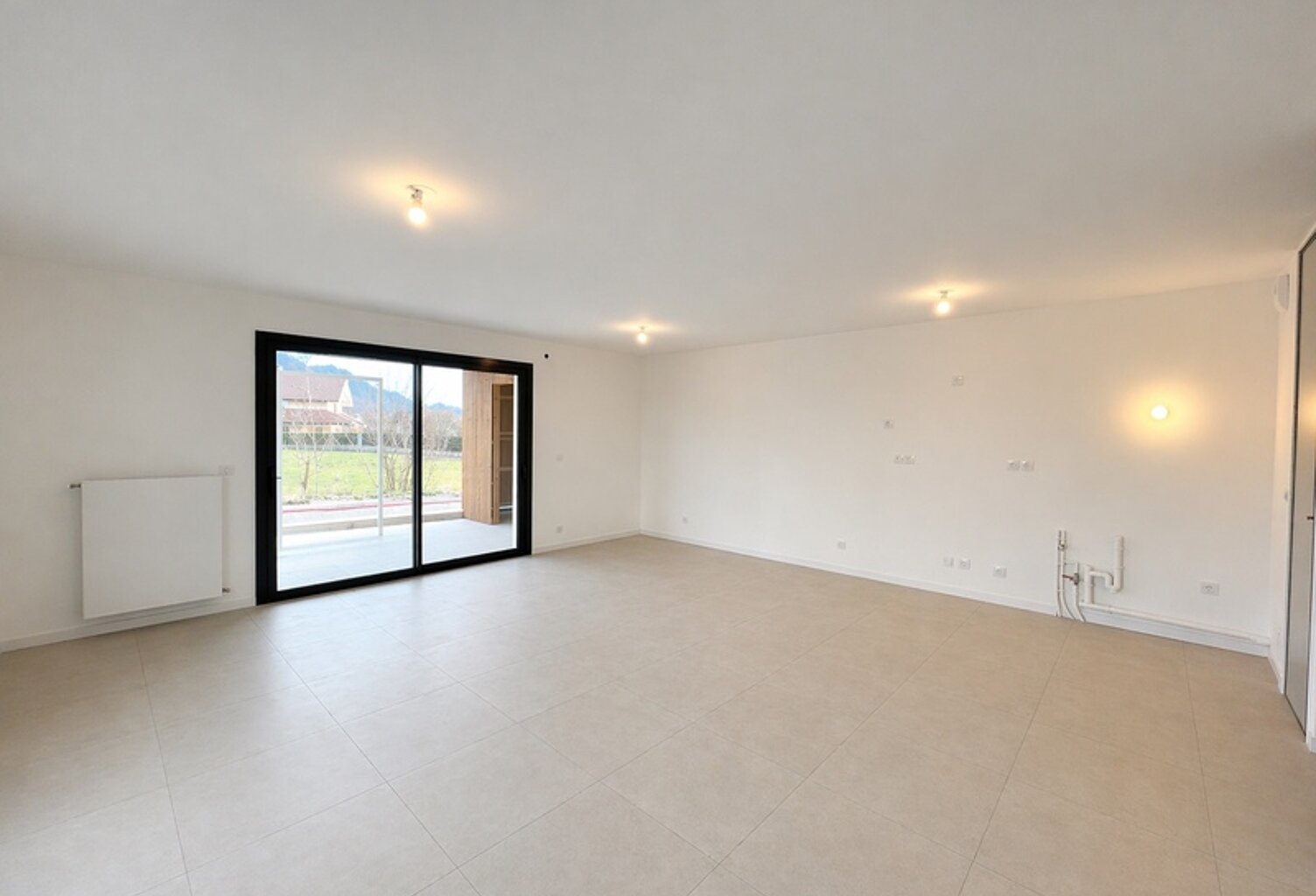 À vendre – Appartement T5 de 105.19 m² en rez-de-jardin à Vétraz-Monthoux (74) — photo 1