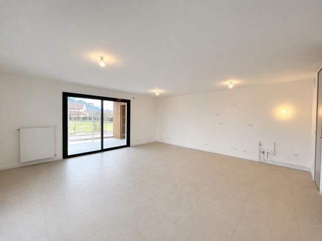 À vendre – Appartement T5 de 105.19 m² en rez-de-jardin à Vétraz-Monthoux (74) — photo du bien
