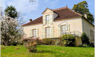 Maison 8 Pièces 192 m² à vendre à Castetpugon (64330)