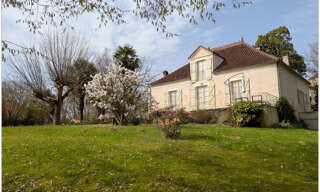 Maison 8 Pièces 192 m² à vendre à Castetpugon (64330)