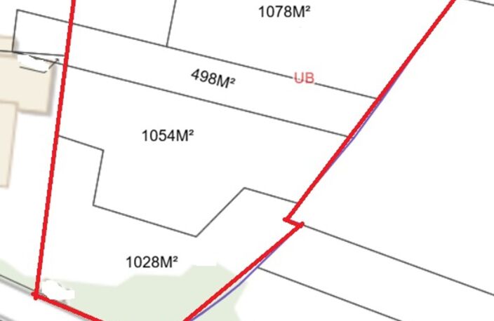 🌿 UN TERRAIN, DE MULTIPLES POSSIBILITÉS 4045m² constructible proche du village !!! — photo 4