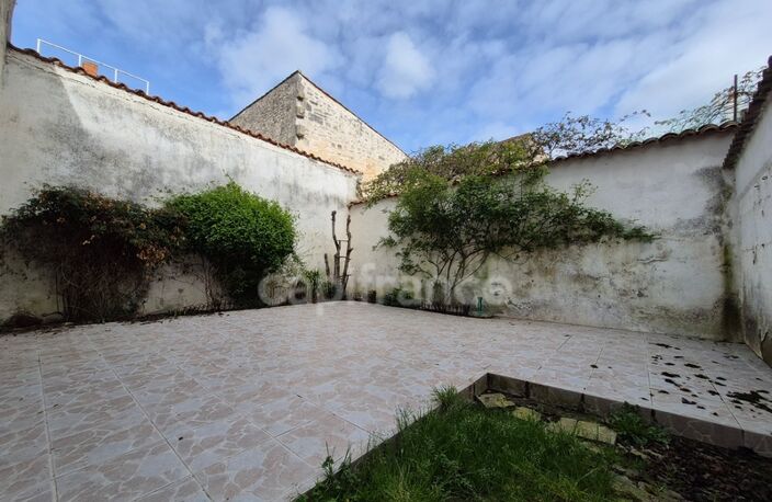 Comme une maison : appartement de plain-pied avec cour privative de 40 m² — photo 3