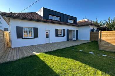 Maison 6 pièces 2047 €