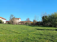 Terrain - 934 m2 - RARE sur PUY GUILLAUME (63290) — photo 2