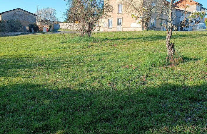 Terrain - 934 m2 - RARE sur PUY GUILLAUME (63290) — photo 5