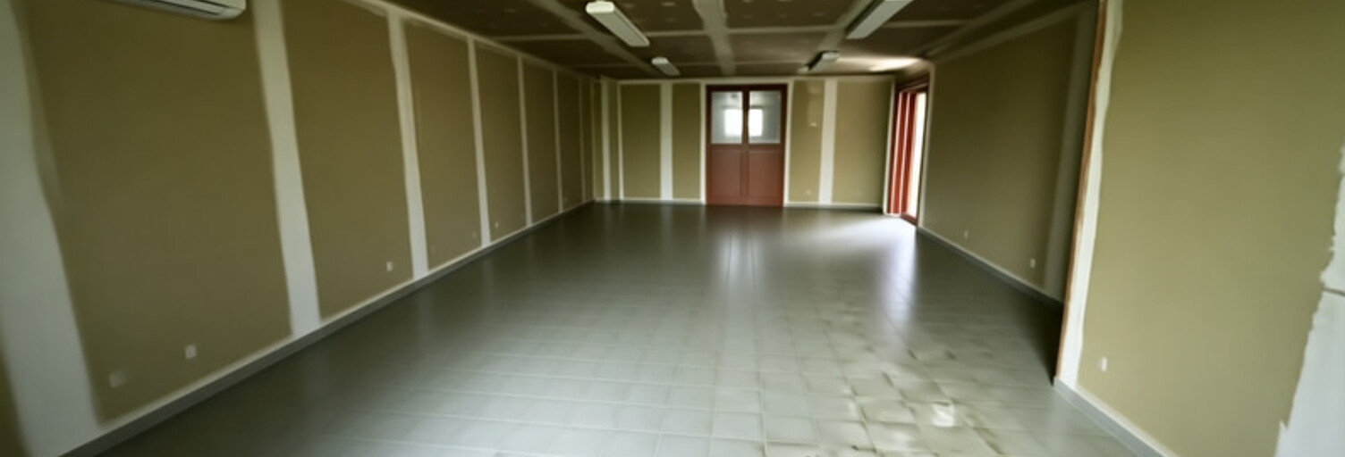 Bureau 4 Pièces 171 m² à vendre à Roanne (42300)
