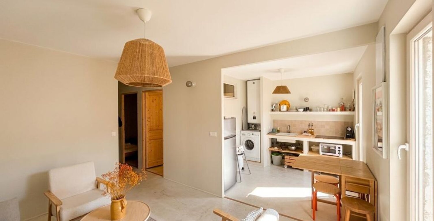 Appartement À Vendre - Superbe meublé au coeur du Quartier Haut — photo 1