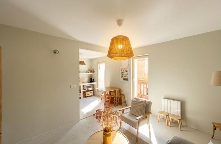 Appartement À Vendre - Superbe meublé au coeur du Quartier Haut — photo 3